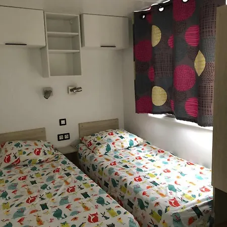 Mobilhome De 2017 Camping