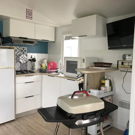 Mobilhome De 2017 Camping